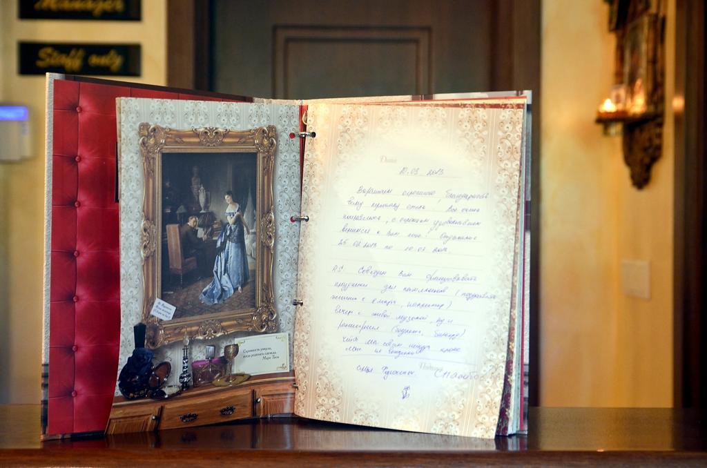 Hotel Iva & Elena ปอมโปโรโว ภายนอก รูปภาพ